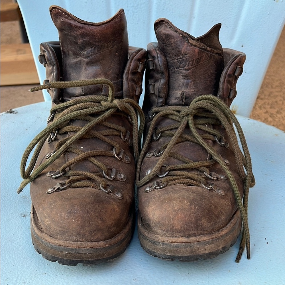 Vintage Danners Men’s Boots